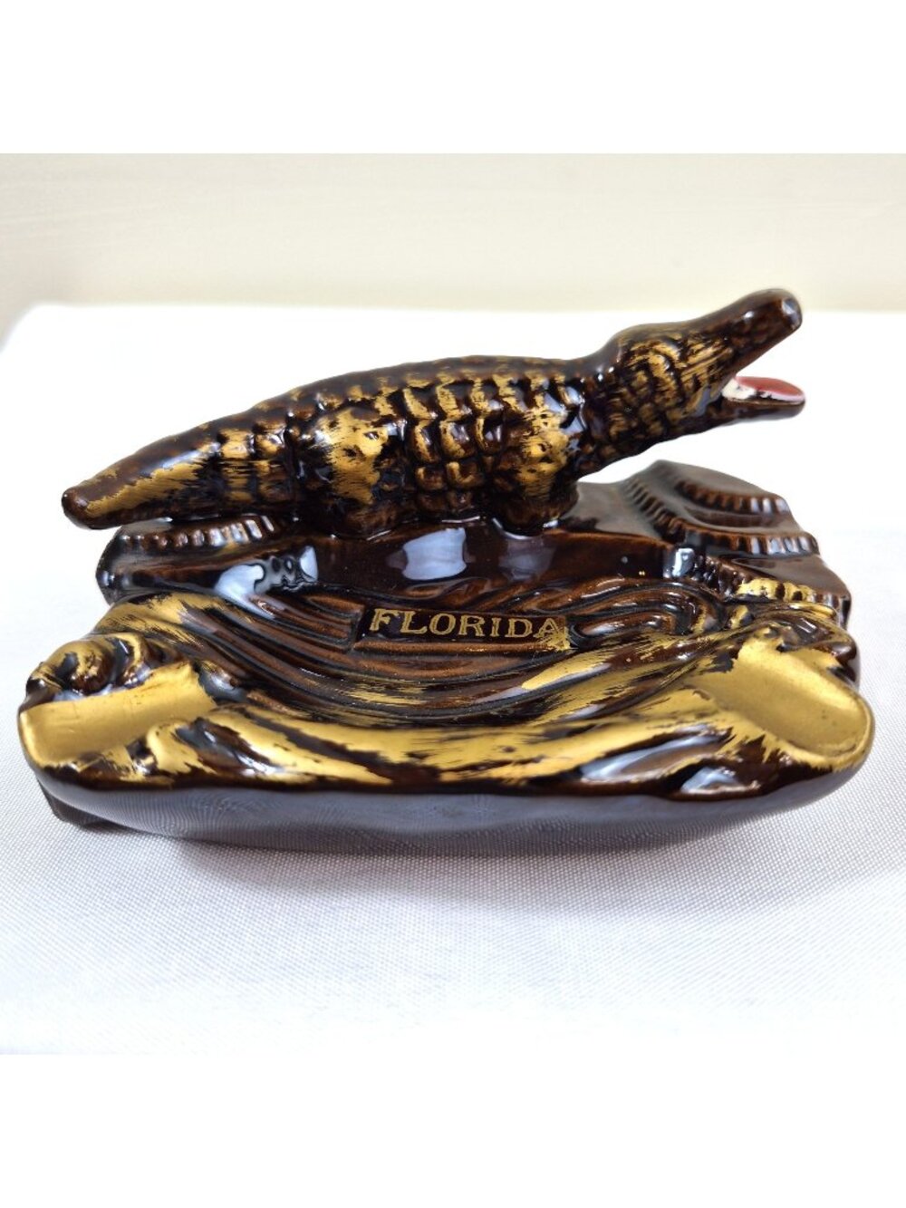 Vtg Florida Alligator Souvenir Ceramic Ashtray Brown Glaze Gator Trinket Dish